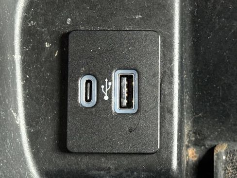Used 2021 Ford F150 XLT w/ Equipment Group 301A Mid RWD image 33