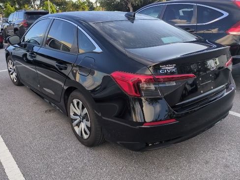Used 2024 Honda Civic LX image 4
