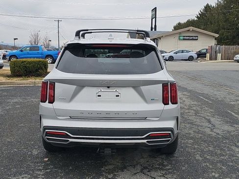Used 2022 Kia Sorento SX Prestige w/ Panoramic Sunroof Package image 13