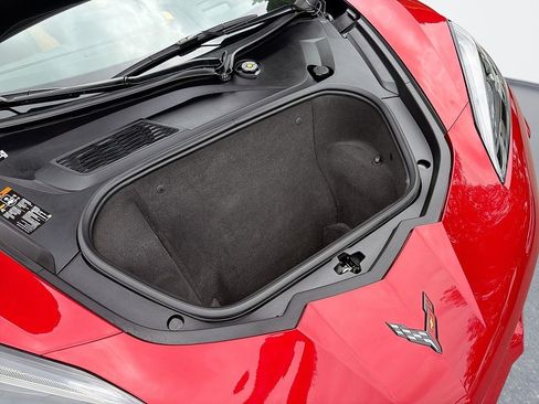 Used 2025 Chevrolet Corvette E-Ray w/ Stealth Interior Trim Package AWD/4WD image 28