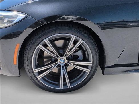 Used 2022 BMW 330i Sedan w/ M Sport Package RWD image 26