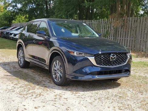 New 2025 MAZDA CX-5 AWD 2.5 S w/ Premium Plus Pkg image 4