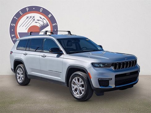 Used 2021 Jeep Grand Cherokee L Limited image 2