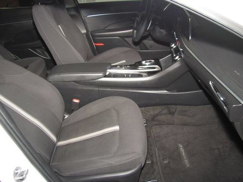 Used 2023 Hyundai Sonata SEL FWD image 19