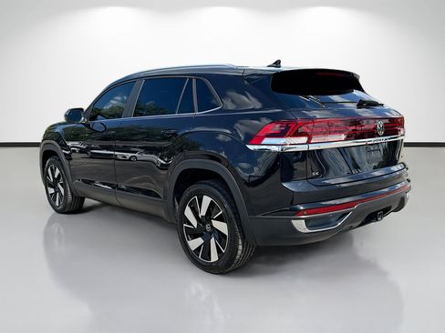 Used 2024 Volkswagen Atlas Cross Sport SE AWD/4WD image 5