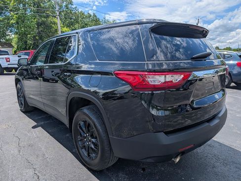 Used 2019 Chevrolet Traverse LS AWD/4WD image 12