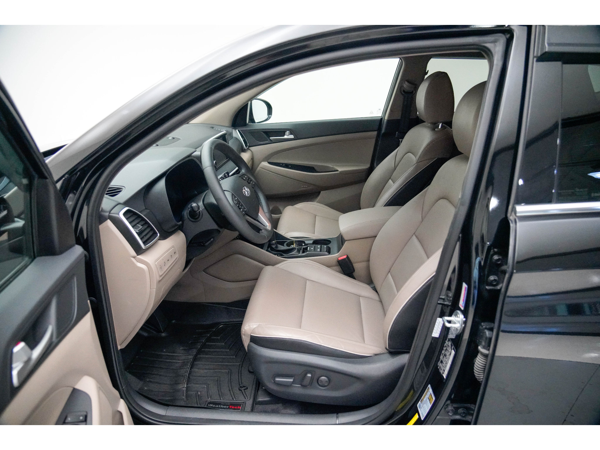 Used 2021 Hyundai Tucson Limited FWD image 18