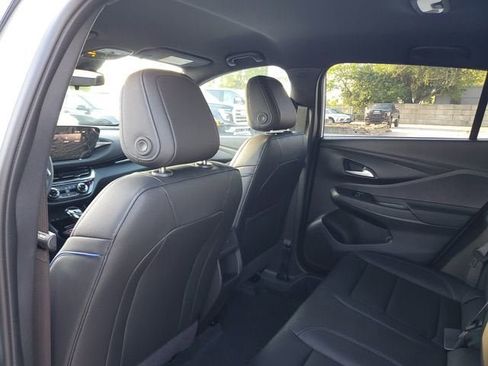 New 2026 Buick Envista Sport Touring image 9