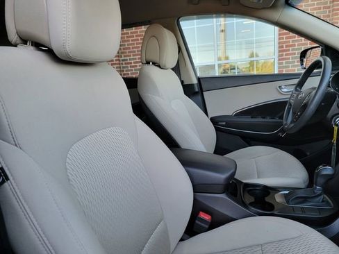 Used 2017 Hyundai Santa Fe Sport image 14