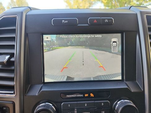 Used 2018 Ford F150 XLT w/ Equipment Group 302A Luxury AWD/4WD image 16