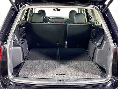 New 2026 Volkswagen Atlas Peak Edition image 21