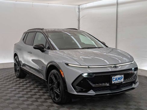 New 2026 Chevrolet Equinox EV RS image 8