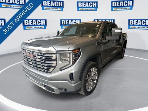 Used 2024 GMC Sierra 1500 Denali w/ Denali Reserve Package image 1