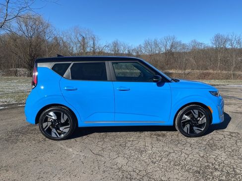 Certified 2023 Kia Soul GT-Line image 2