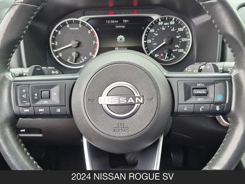 Certified 2024 Nissan Rogue SV w/ SV Premium Package FWD image 12