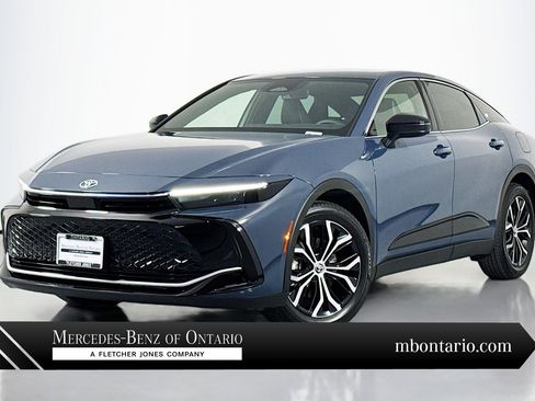 Used 2026 Toyota Crown Limited image 1