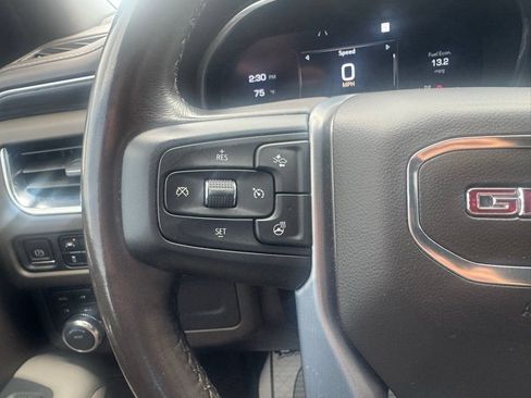 Used 2022 GMC Yukon SLT w/ SLT Luxury Package AWD/4WD image 26