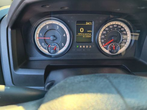 Used 2018 RAM 3500 Tradesman w/ Popular Equipment Group image 10