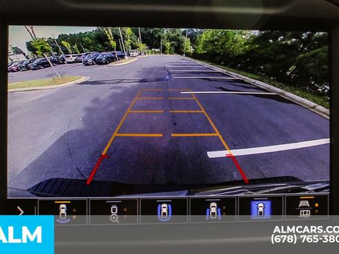 Used 2022 Chevrolet Silverado 3500 High Country image 32