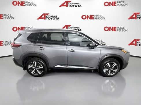 Used 2021 Nissan Rogue SL w/ Premium Package FWD image 8