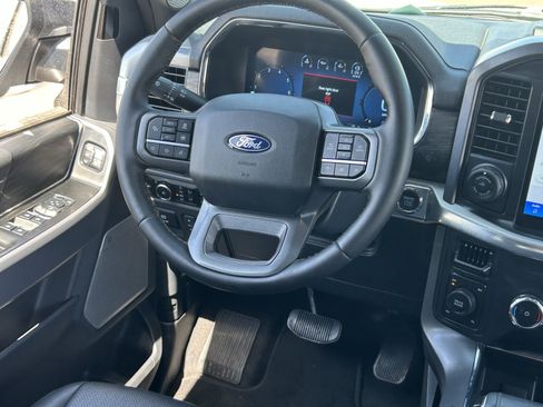 Used 2025 Ford F150 Lariat AWD/4WD image 15