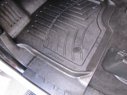 Used 2019 Ford F150 XLT w/ Equipment Group 302A Luxury image 16