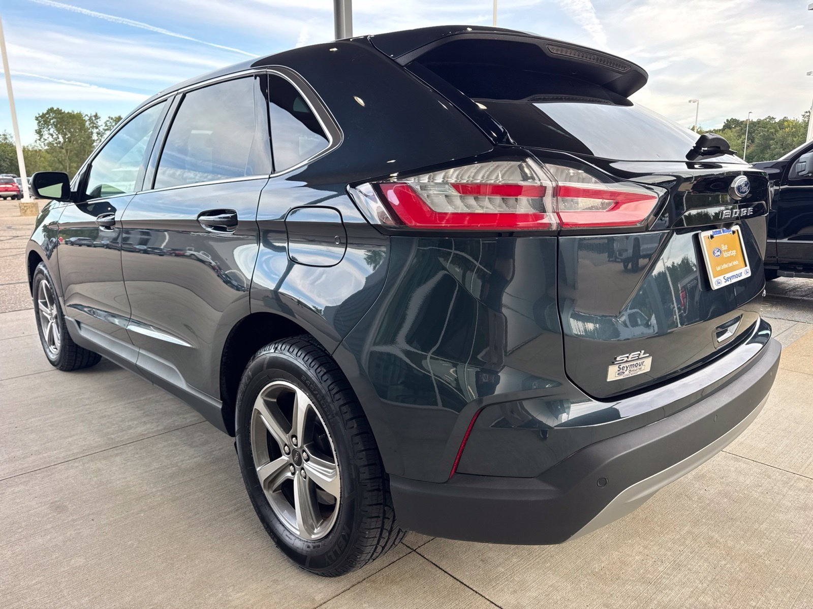 Certified 2024 Ford Edge SEL w/ Convenience Package AWD/4WD image 5
