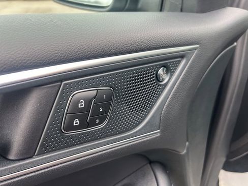 Certified 2024 Ford Edge Titanium w/ Equipment Group 301A image 8