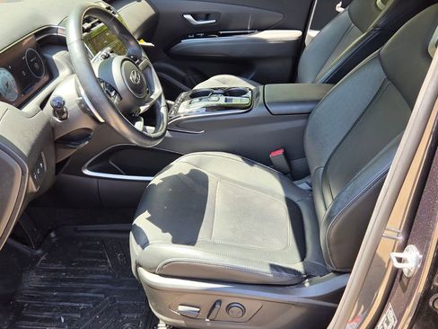 Used 2023 Hyundai Tucson Limited image 6