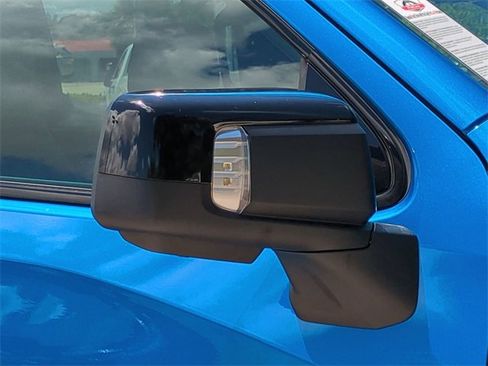 Certified 2023 GMC Sierra 1500 AT4 w/ AT4 Premium Package image 12