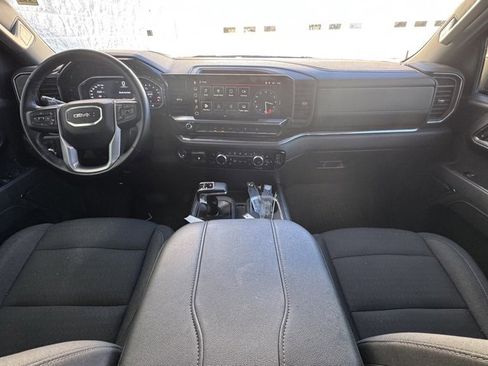 Used 2023 GMC Sierra 1500 Elevation image 13