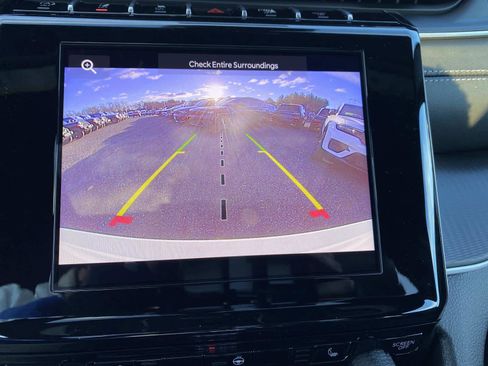 New 2025 Jeep Grand Cherokee Laredo image 12