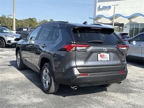 Used 2023 Toyota RAV4 XLE image 7