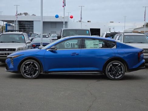 New 2025 Kia K4 GT-Line w/ GT-Line Sunroof Package image 8