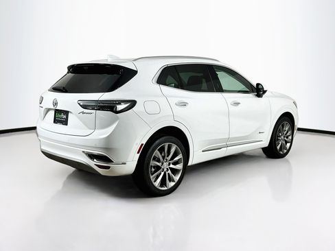 Used 2022 Buick Envision Avenir w/ Technology Package II FWD image 9