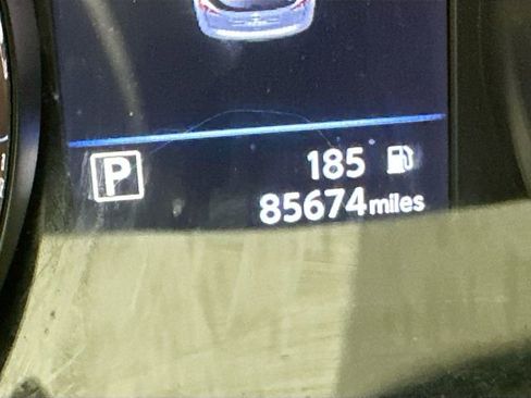 Used 2018 Nissan Rogue SV w/ Premium Package AWD/4WD image 13