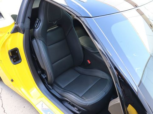 Used 2015 Chevrolet Corvette Stingray Coupe w/ 3LT Preferred Equipment Group image 31