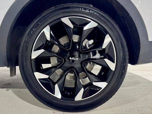 Used 2024 Kia Sorento EX w/ Panoramic Sunroof Package image 36