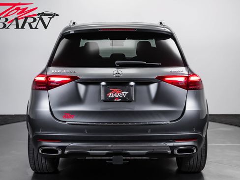 Used 2025 Mercedes-Benz GLE 450e 4MATIC w/ Driver Assistance Package image 4