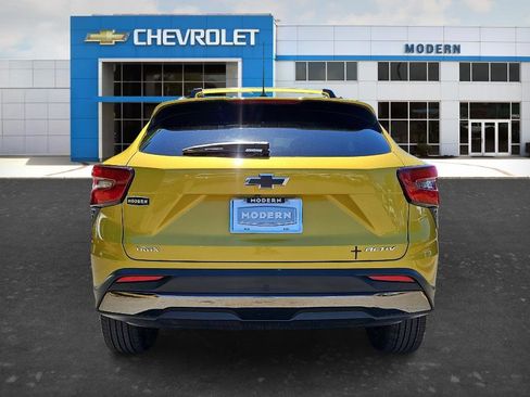 Used 2025 Chevrolet Trax ACTIV w/ Driver Confidence Package FWD image 4