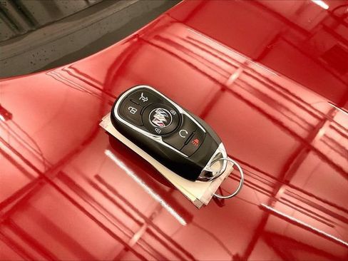 Used 2020 Buick Encore GX Essence w/ Experience Buick Package AWD/4WD image 10