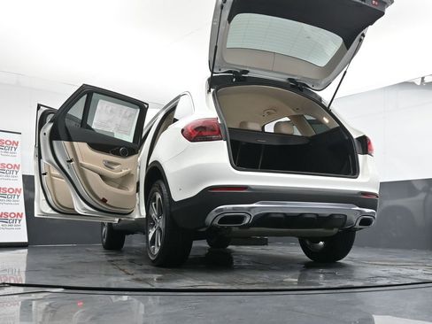 Used 2022 Mercedes-Benz GLC 300 GLC 300 image 46