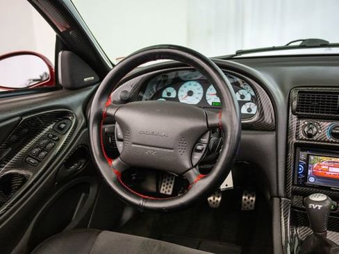 Used 2004 Ford Mustang Cobra image 4