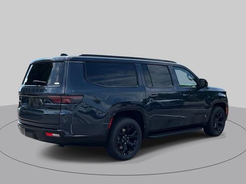 New 2025 Jeep Wagoneer L Series II w/ Convenience Group I AWD/4WD image 28