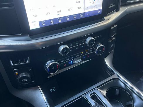 Used 2023 Ford F150 Lariat AWD/4WD image 21