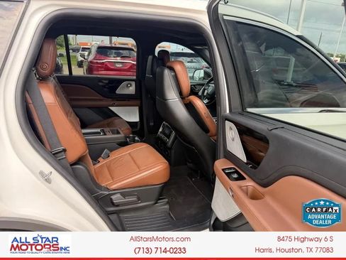 Used 2020 Lincoln Aviator Reserve w/ Equipment Group 202A AWD/4WD image 15