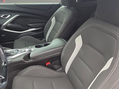 Used 2024 Chevrolet Camaro LT w/ Technology Package image 20