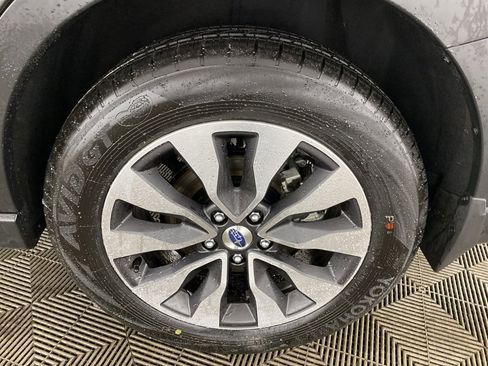 Certified 2025 Subaru Outback Limited XT image 13