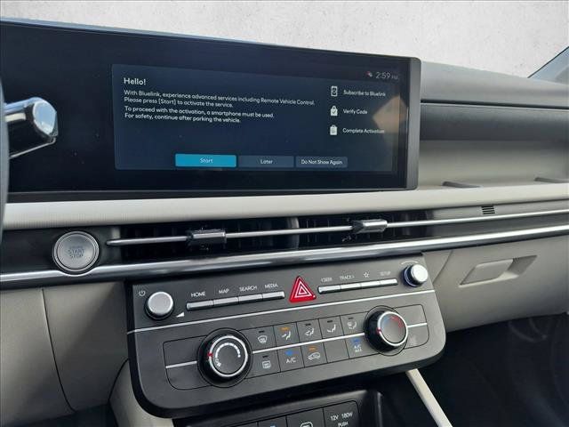 Certified 2025 Hyundai Tucson SE FWD image 13