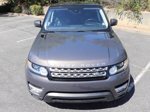 Used 2016 Land Rover Range Rover Sport HSE AWD/4WD image 2